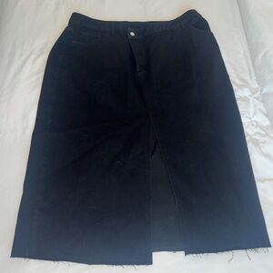 SHEIN Black Midi Pencil Skirt with Slit